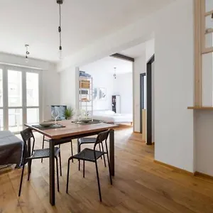 city-life-mico-cosy-and-functional-apartment.italymilanhotels.net/