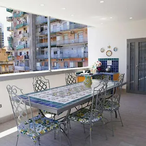 la-dukesca-chic.hotels-amalfi.com/